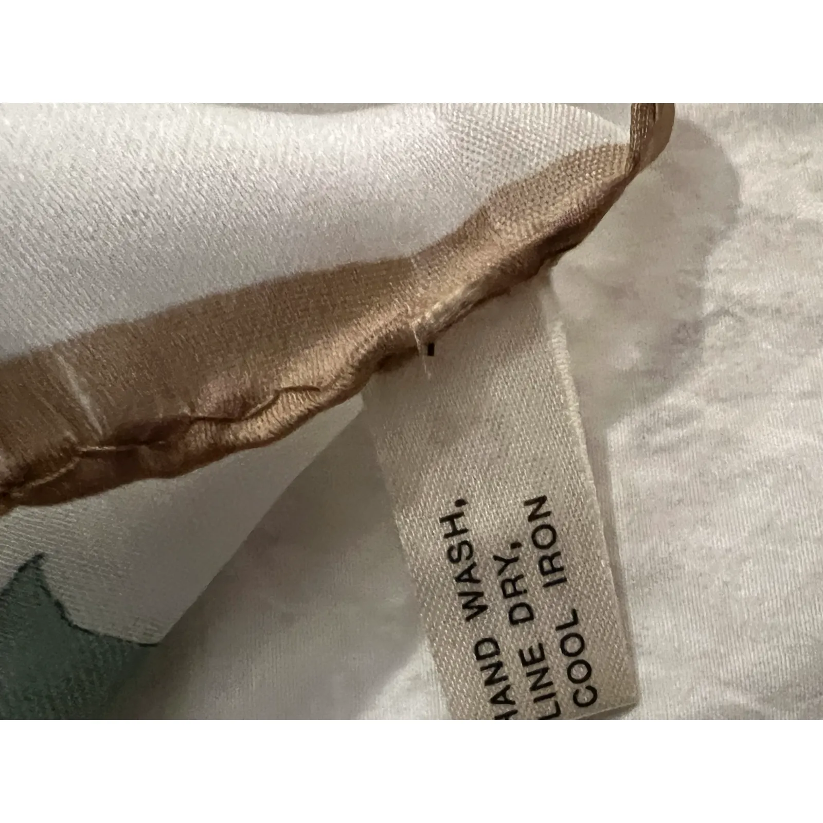 Vintage I. SHALON Fashion Scarf White Floral Italian Made Authentic Rare Square - Image 4