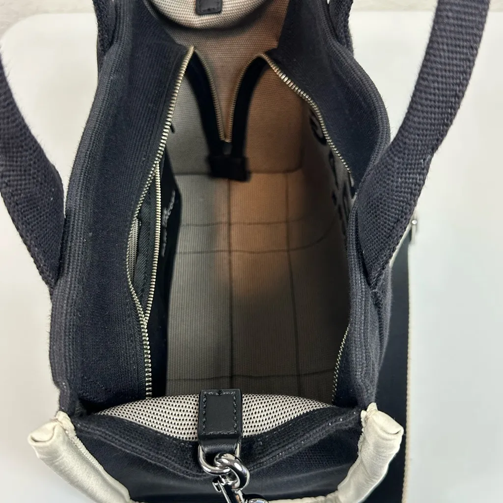 Marc Jacobs The Jacquard Medium Sized Woven Deluxe  Fabric Tote In Black - Image 11