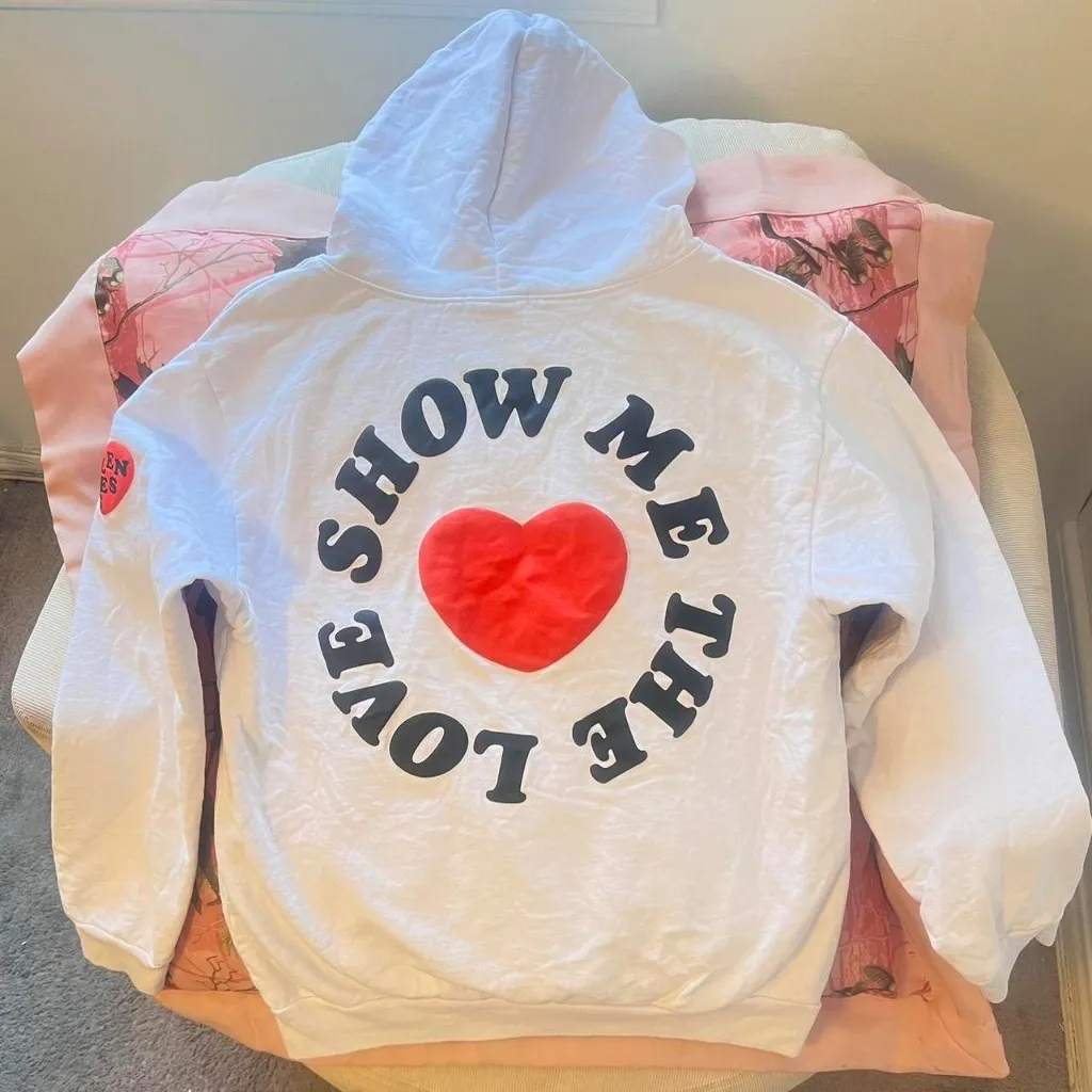 Talentless  la show me the love white red heart black letter oversized hoodie sweatshirt  - Image 2