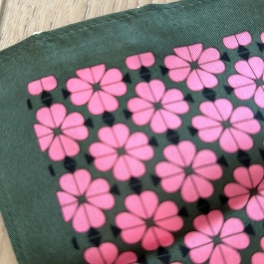 Kate Spade ♠️ New York 100% Silk Scarf Square Handkerchief New Pink Spade/Green - Image 2