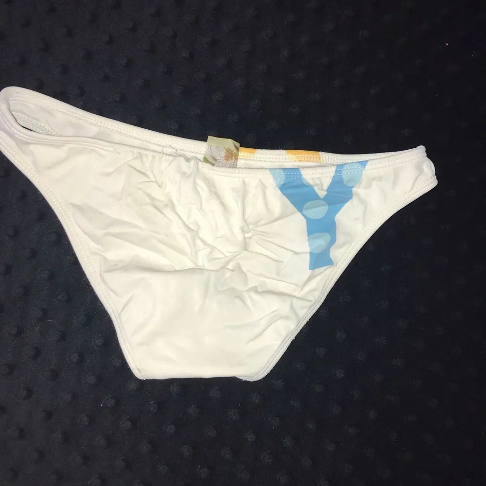 Roxy swimsuit bottom white/off white (small flaws) - Image 2