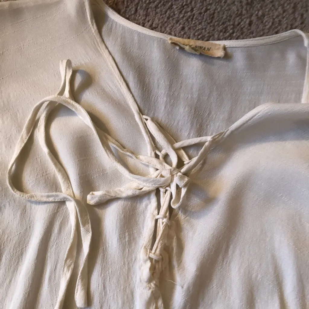 Black Swan medium ivory top - Image 4