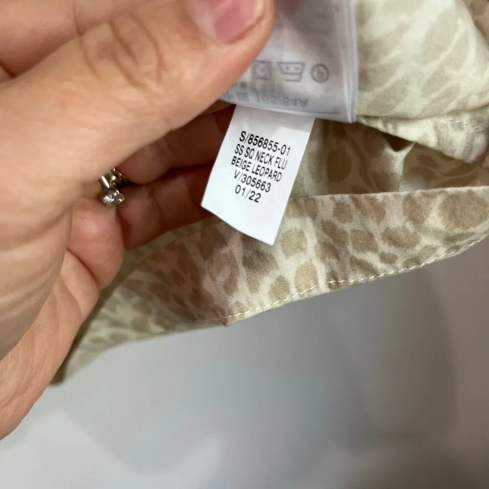 GAP Flutter Sleeve in Beige Leopard 100% Cotton Poplin Blouse Size XS - Image 6