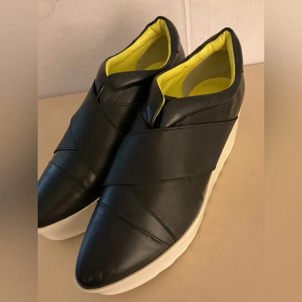 Kendall & Kylie women black leather Slip-On Tasha Wedge Shoes size 9 - Image 4