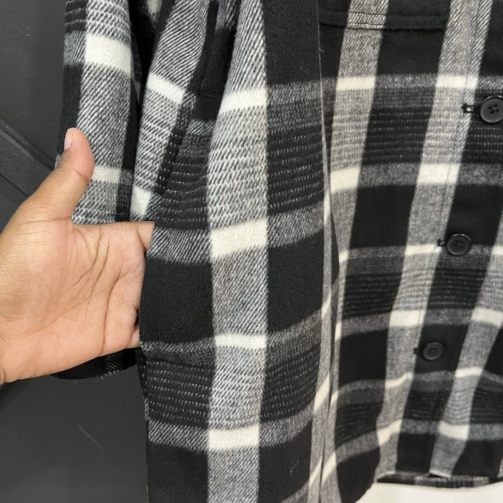 NWOT Women’s Old Navy Plaid Soft Brushed Utility Shacket Size XL Pockets Wool - Image 4