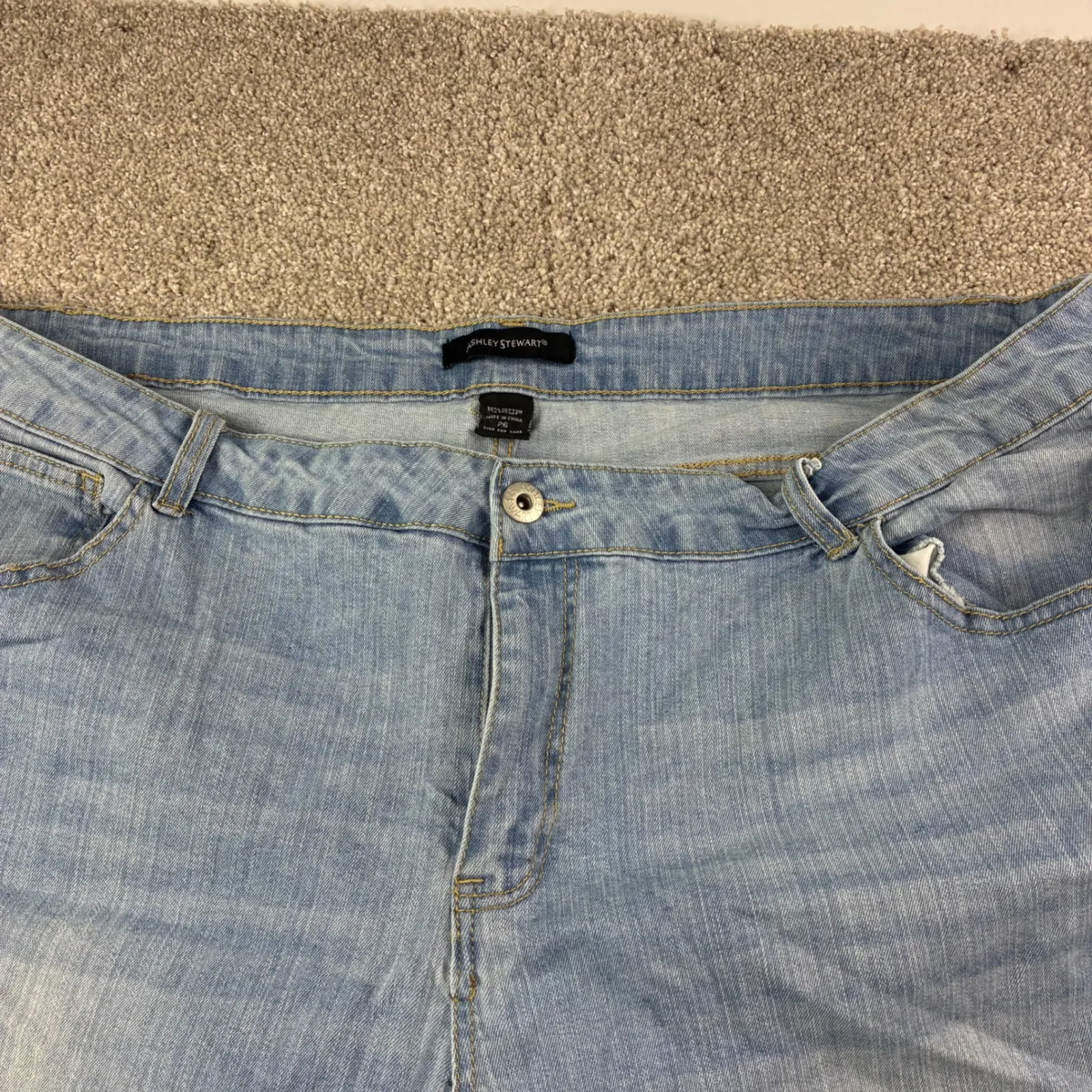 Ashley Stewart Womens‎ Jeans Plus Size 26 Distressed Cropped Denim Frayed Hem - Image 6