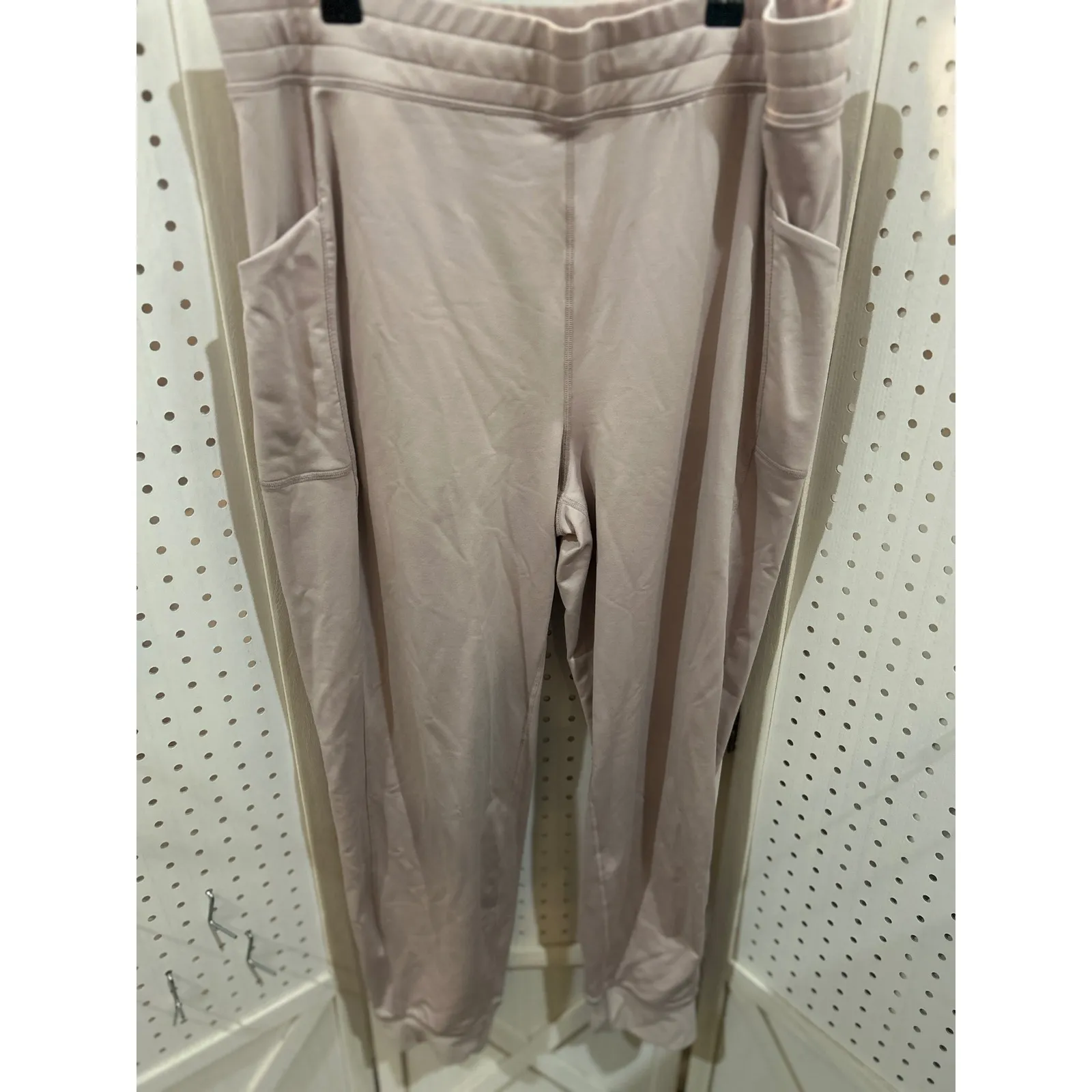 Fabletics Lounge Pants Light Pink Athletic Joggers Womens Size XL - Image 2
