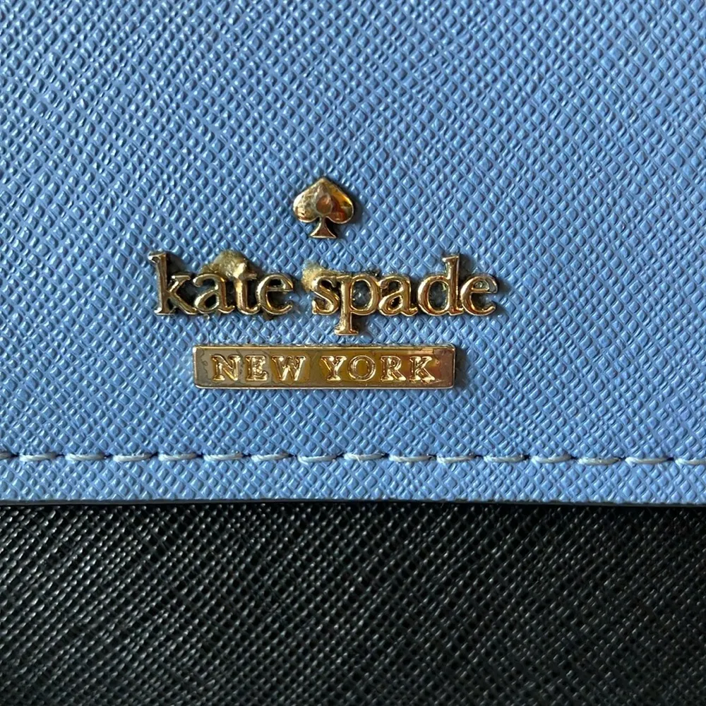 Kate Spade: Blue & Black Wallet - 10 card slots- coin area- Gold tone - Image 2