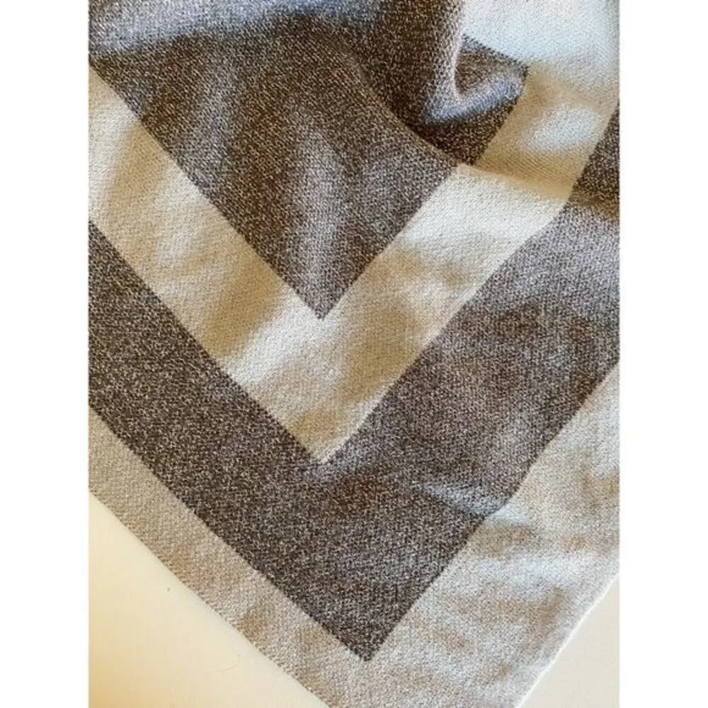 Alfred Dunner Crescent Sparkle Waterfall Cardigan Gray Silver Holiday EUC - M - Image 15