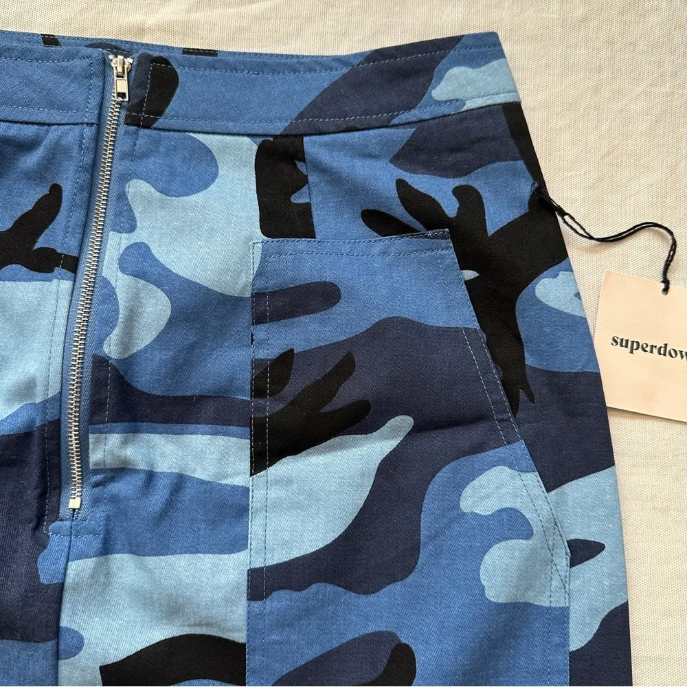 Cade Camo Skirt in Blue Camo Size Medium Revolve - Image 5