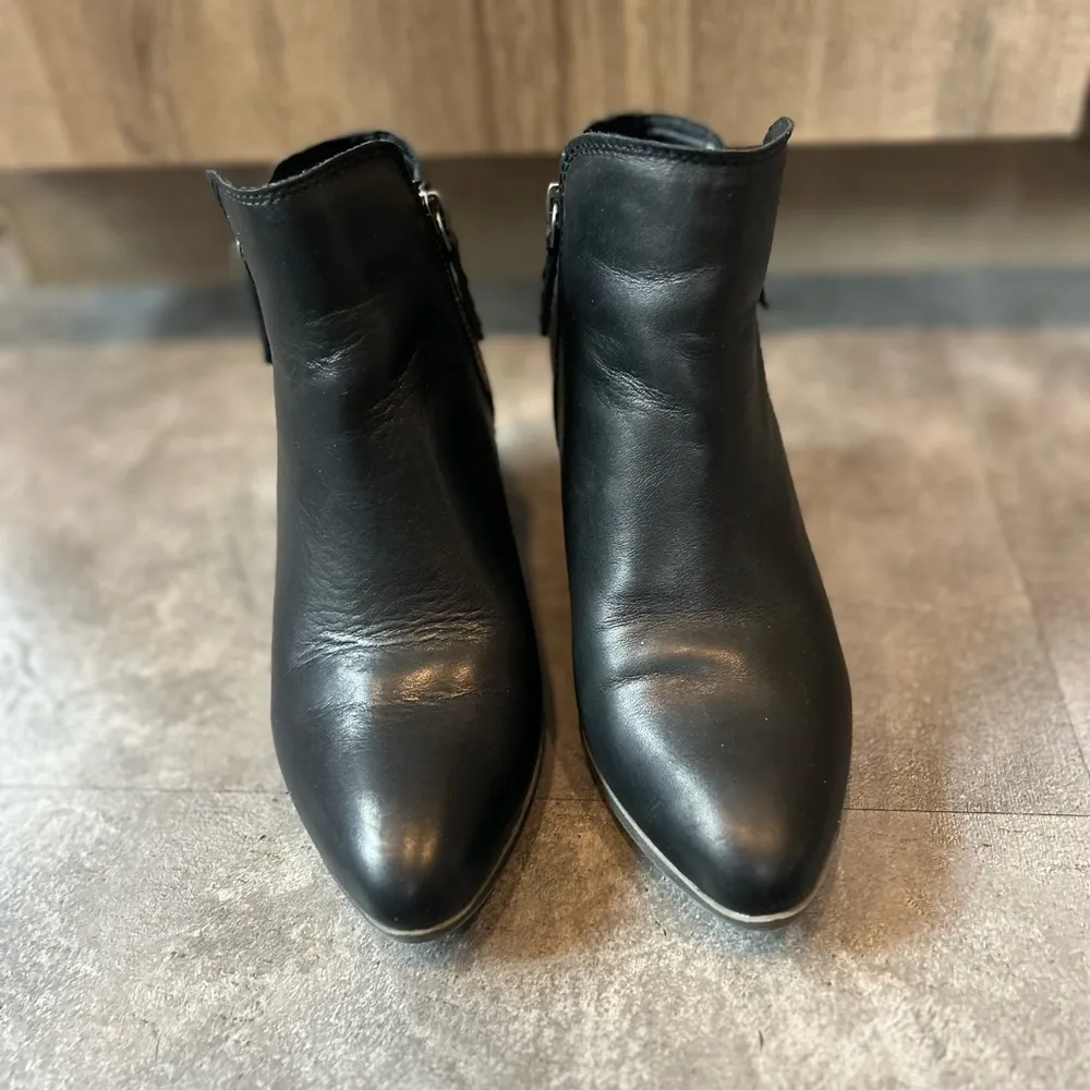 Frye Judith Zip Leather Booties Ankle Boots Size 7 - Image 4