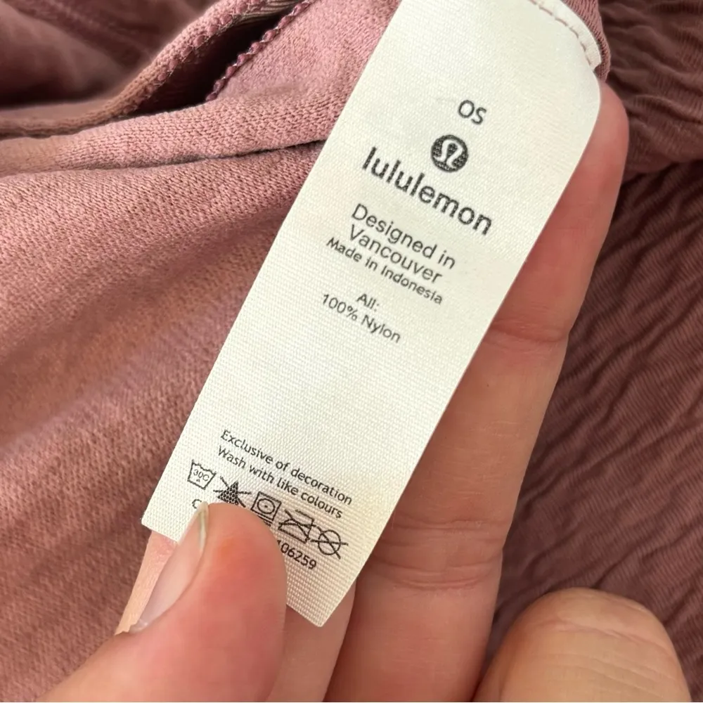 lululemon snaps close athletic vinyasa dusty infinity scarf wrap - Image 6