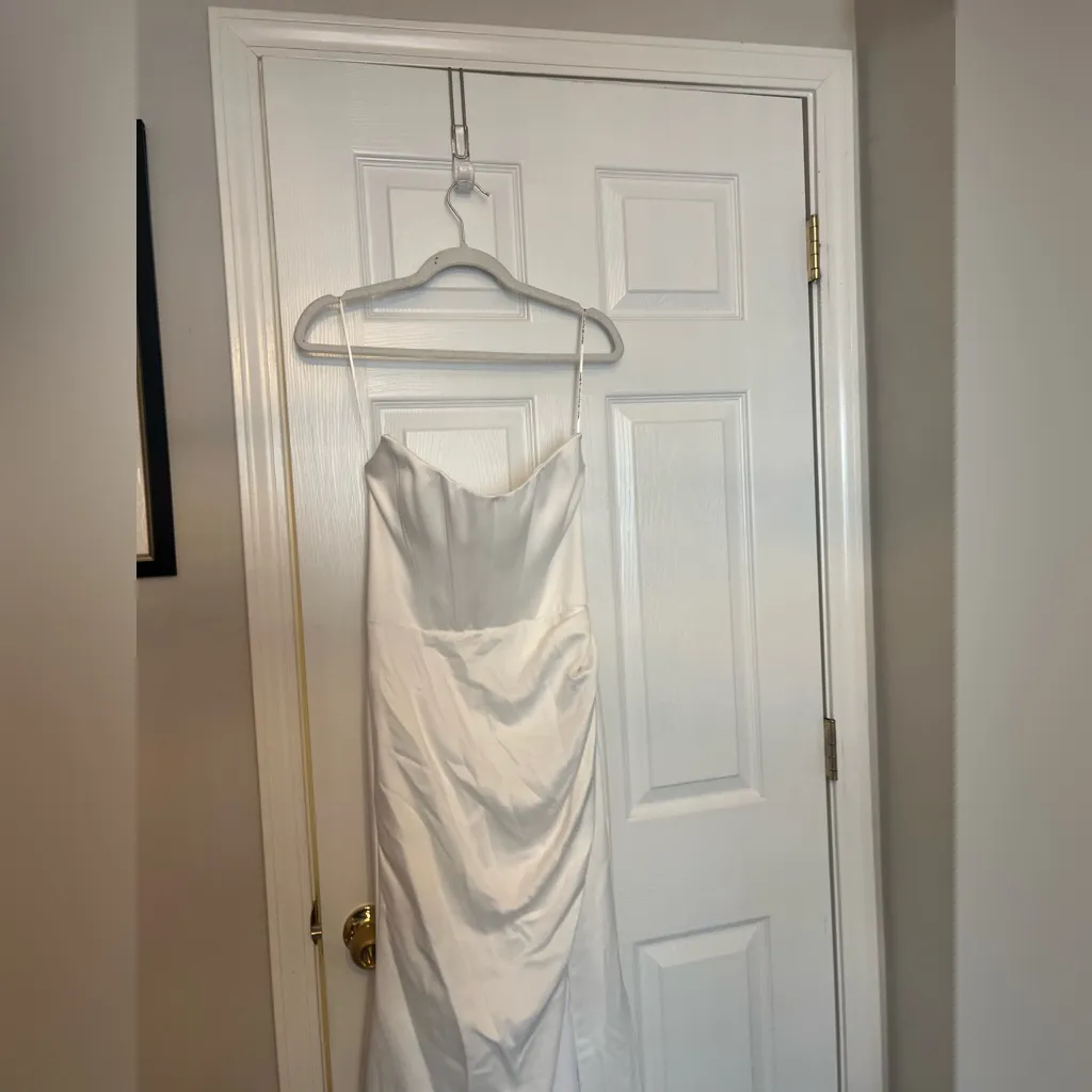 Katie May X Noel And Jean Belle Gown in Off White - Image 5