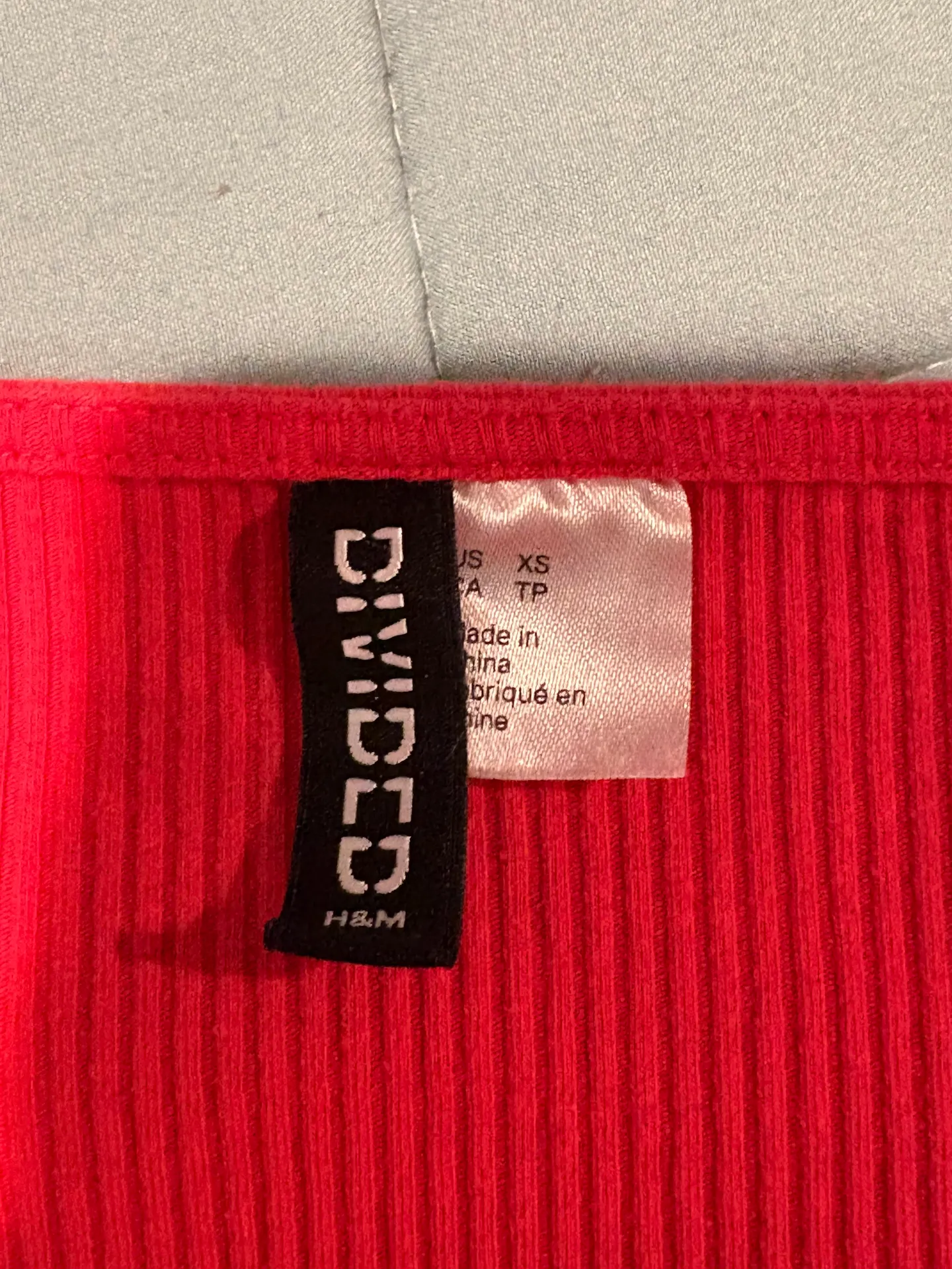 H&M Cropped Long Sleeve Top - Image 2