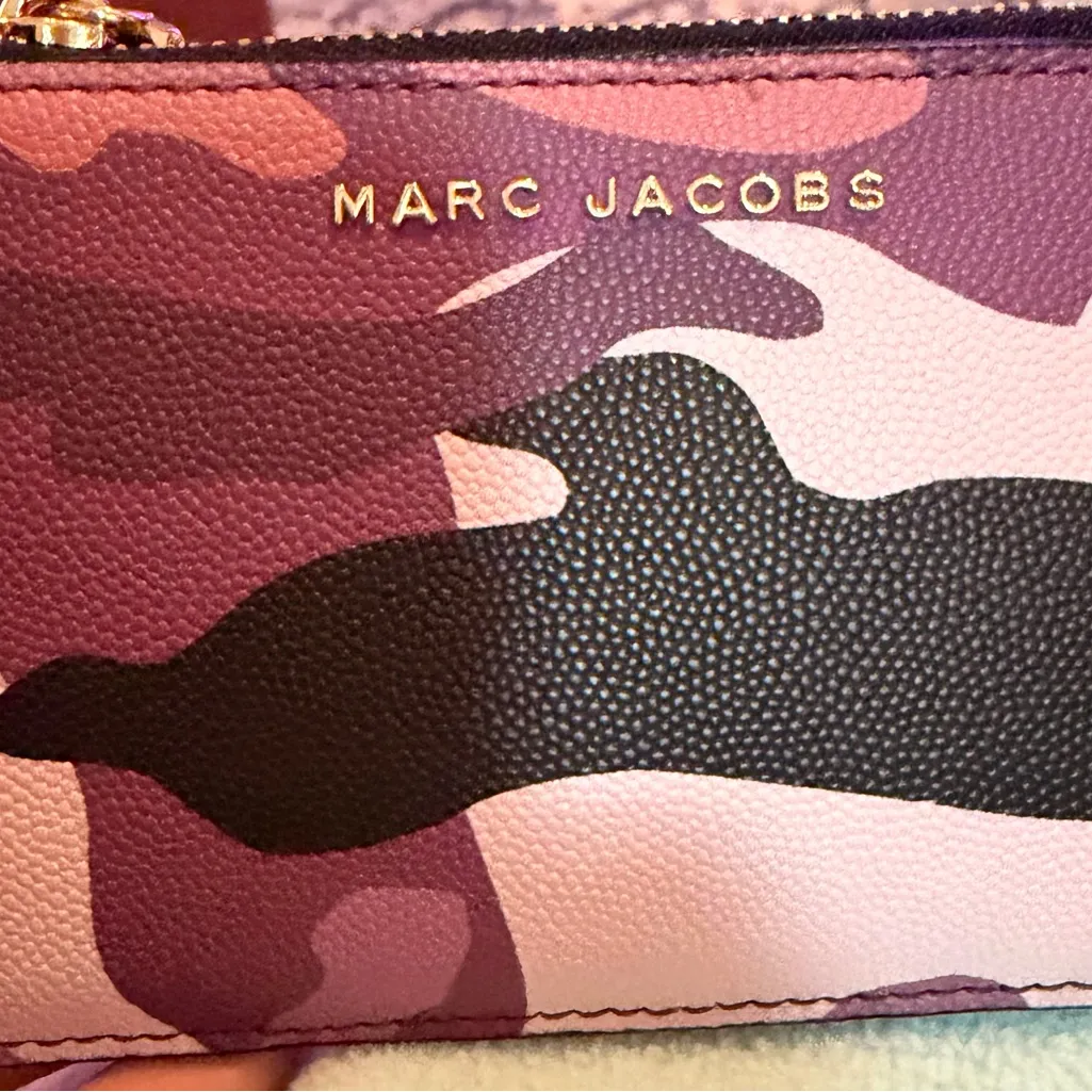 Marc Jacobs  Purple Camo Wallet - Image 5