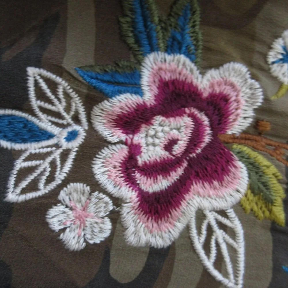 NWT Johnny Was Workshop Camouflage Esmeralda Handkerchief Bolero Shirt S - Image 4