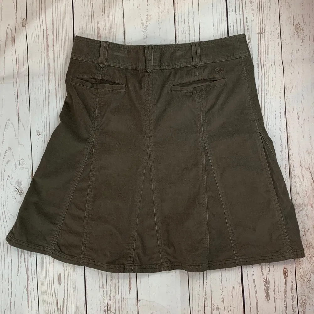 Athleta Whenever Corduroy Olive Green Skirt Sz 10 - Image 3