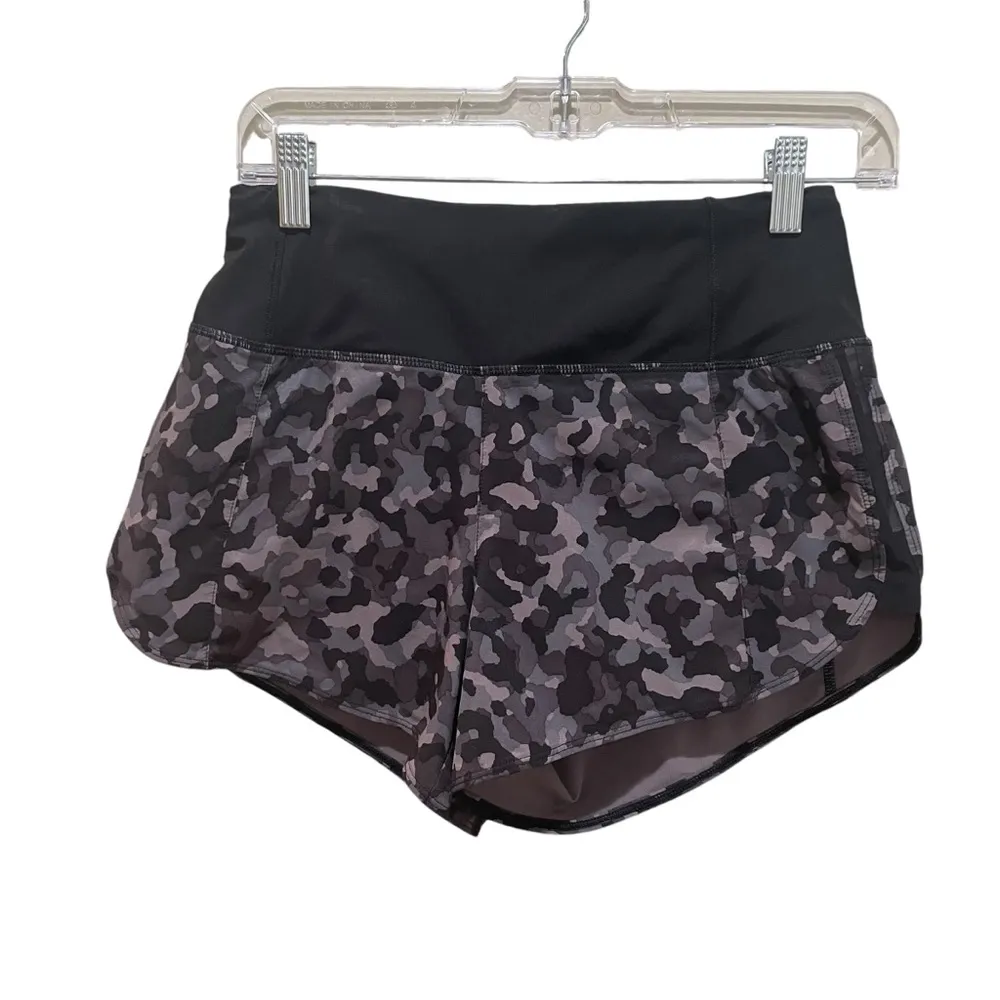 Athleta Running Free Printed Short 3.5” Mid Rise Pockets Black Gray Size XXS - Image 3