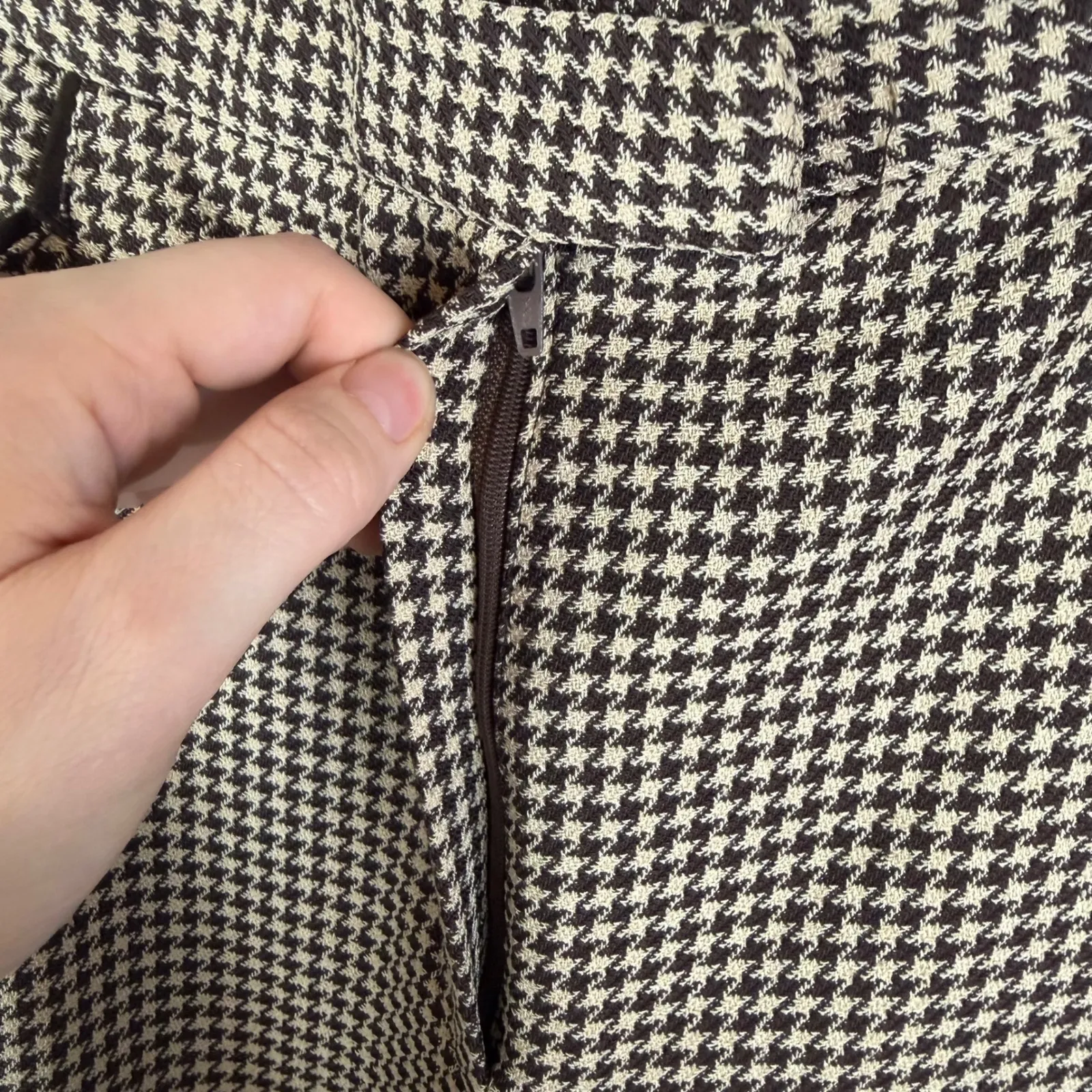 Garfield & Marks Continental Pkt Pants Sz 8 VTG Houndstooth USA Academia Office Brown - Image 2