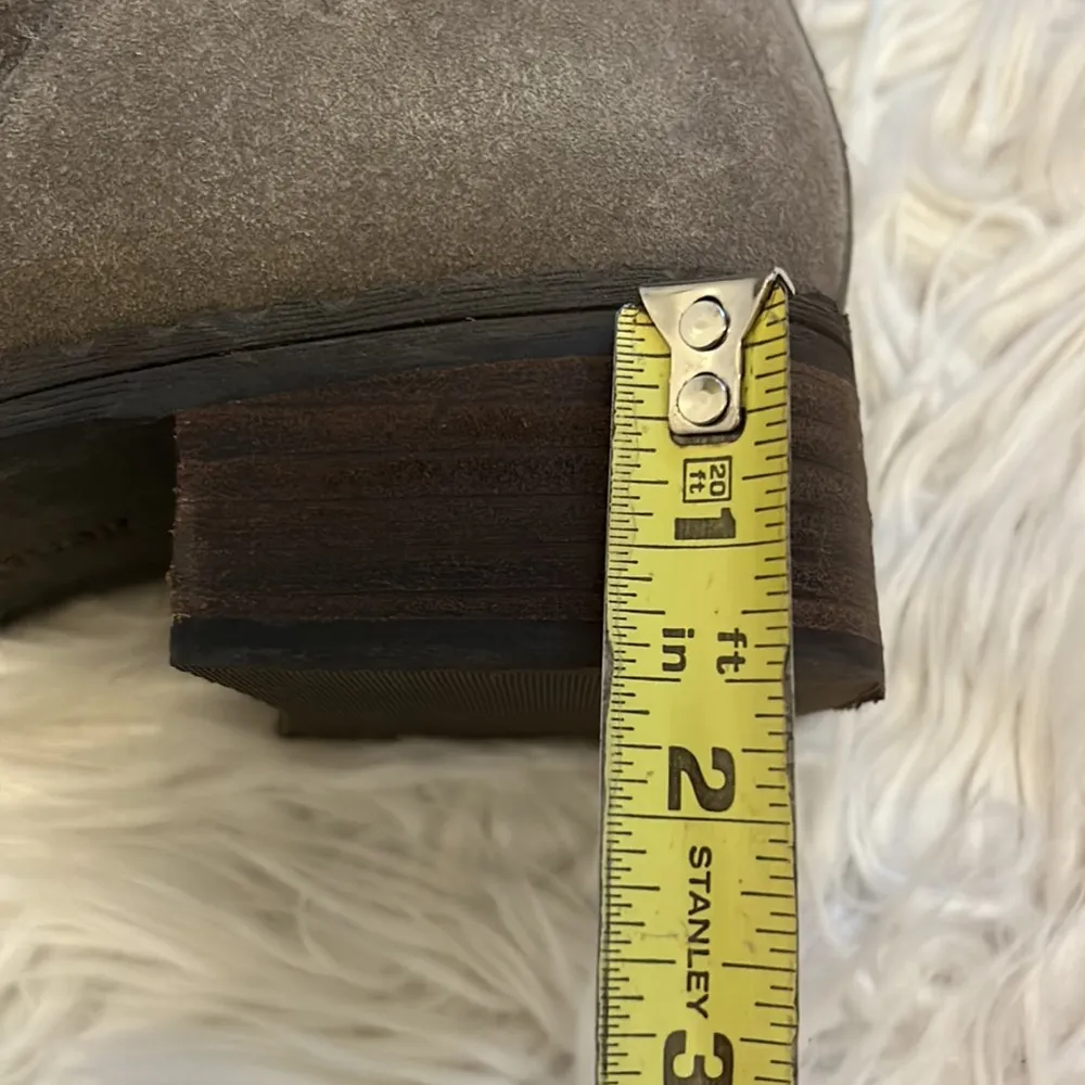 Gentle Souls Best Buckle Chelsea Boots Gray - Image 10