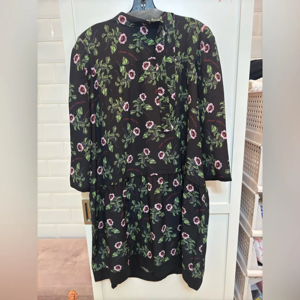 VALENTINO GARAVANI
bow tiered silk crepe de chine mini dress - Image 3