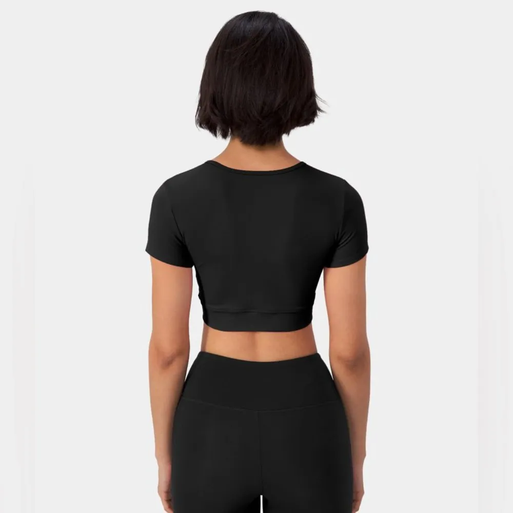 Halara Cloudful Fabric Crossover Hem Cropped Sports Top Medium Women’s Black NWT - Image 5