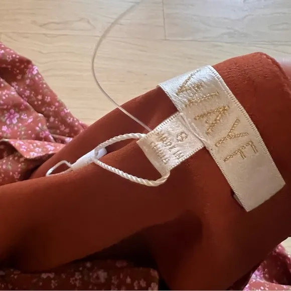 WAYF Burnt Orange Floral Keyhole Tiered Midi‎ Dress Size Small NWOT - Image 7