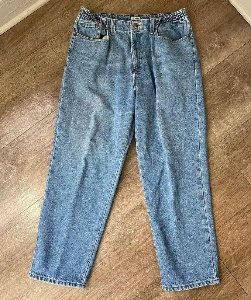 L.L. Bean Original Fit Relaxed Flannel Lined Medium Wash Jeans ~ Size 16 PET - Image 10