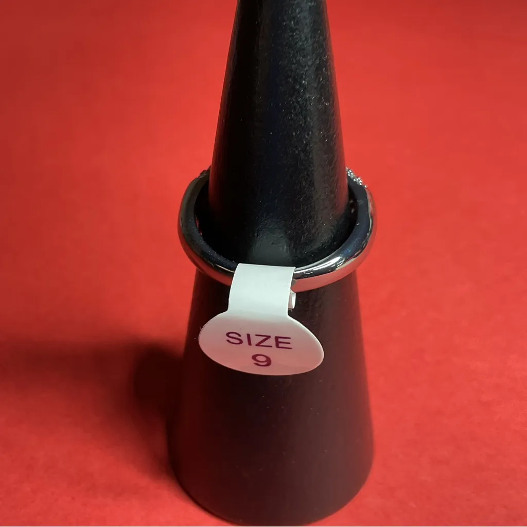 Bomb Party RBP6635 “Yours in a Heartbeat” Cubic Zirconia Hematite Sz 9 Ring NWT Silver - Image 3