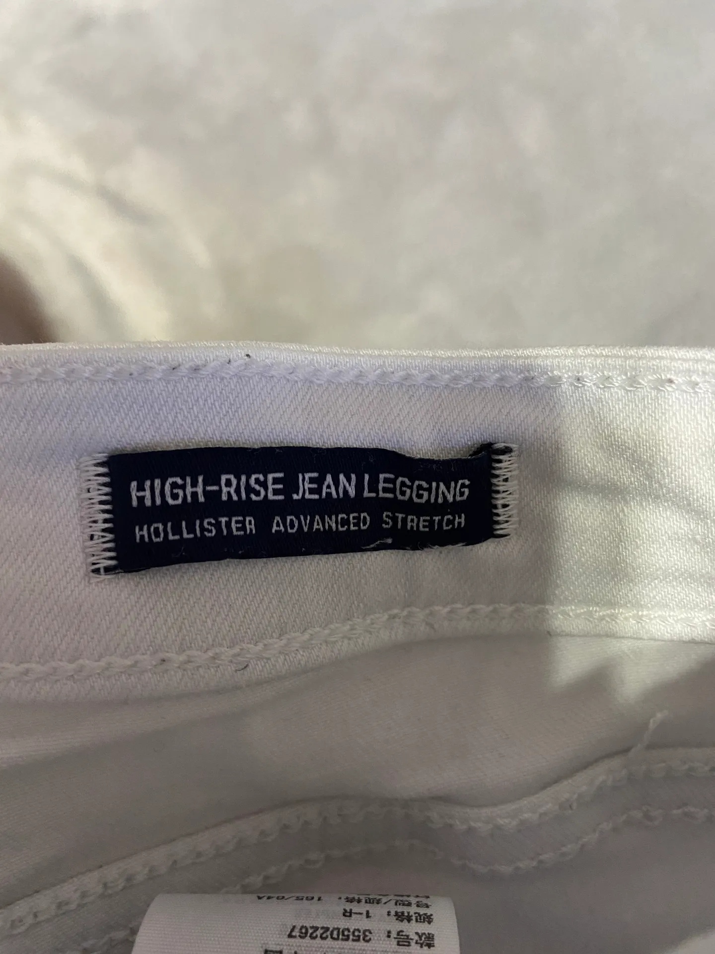 Hollister Jean - Image 4