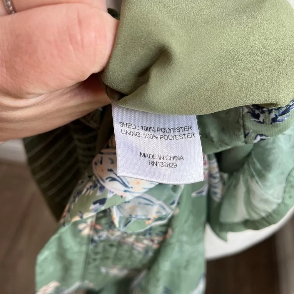 House of Harlow Juniper Floral Cropped Long Sleeve Blouse in Sage Floral Size M Green Size M - Image 10