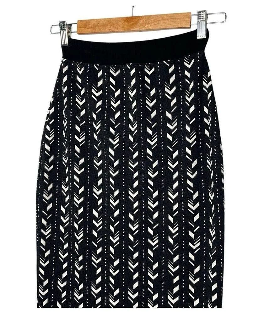 Black Halo Skirt Womens XS Midi Pencil Shirt Geometric Slimming Designer Black - Image 4