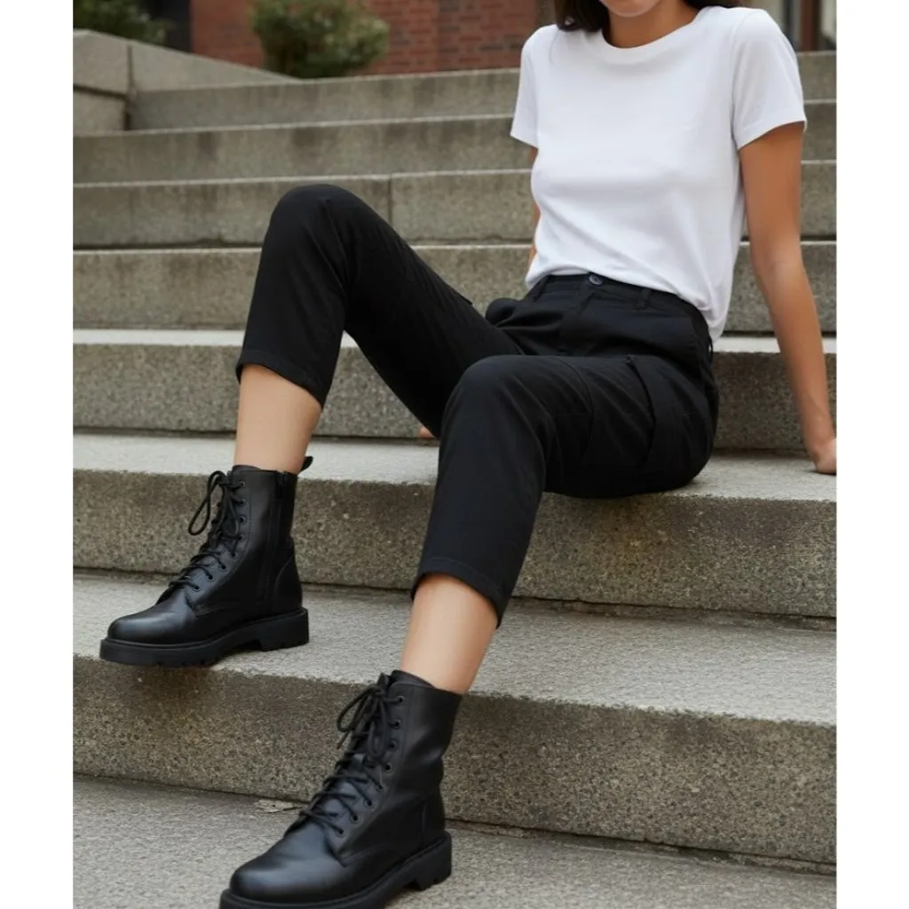 NWT J Brand Margho in Direct Black Utility Crop Stretch Twill Pants 23 - Image 2