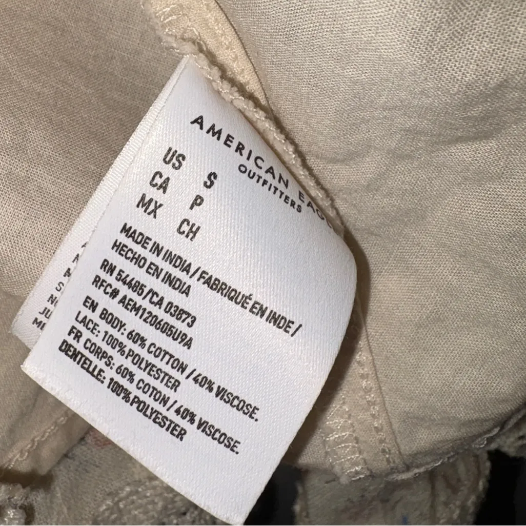 American Eagle beige Puff Sleeve Babydoll Mini Dress Floral size small - Image 4