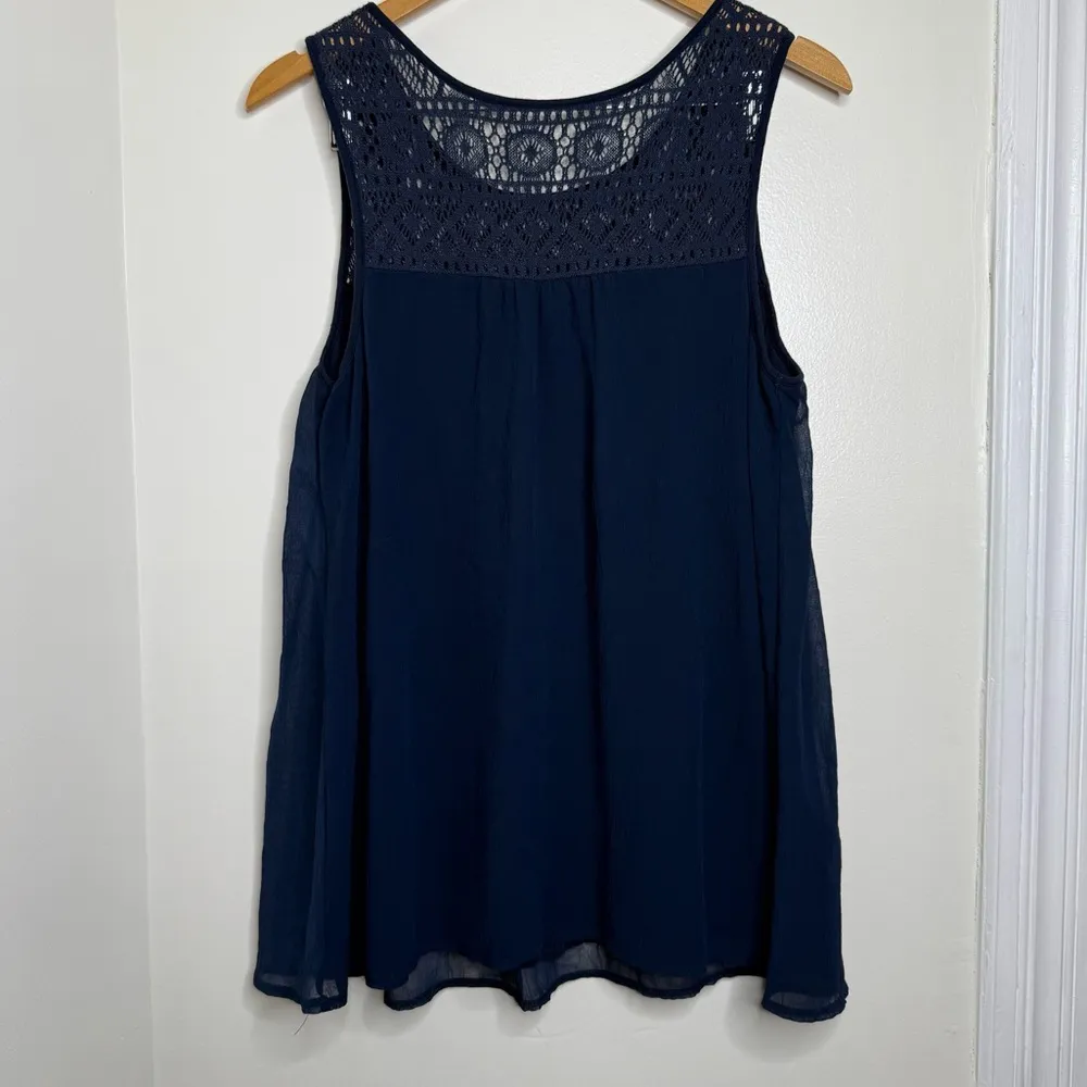 Liz Lange Maternity Dressy Tank Top Blouse Women’s Size Large Flowy Blue Boho - Image 4