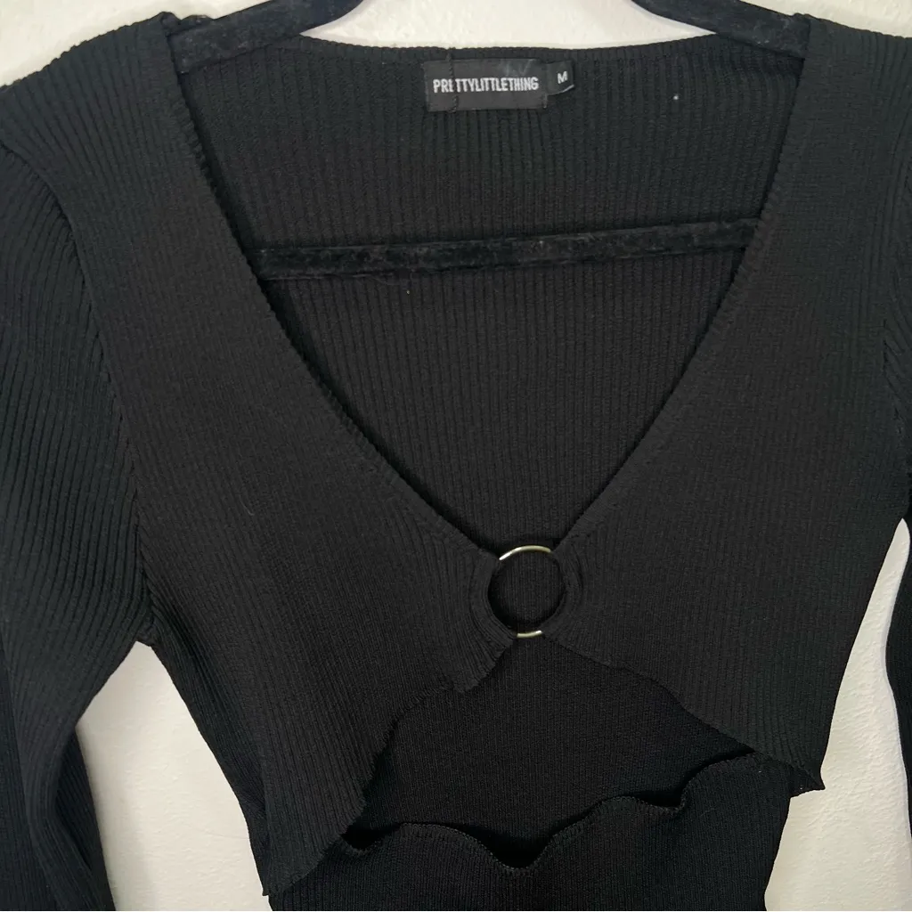 Pretty little thing black ribbed knitted long sleeve Cut-Out Dress size M - Image 8
