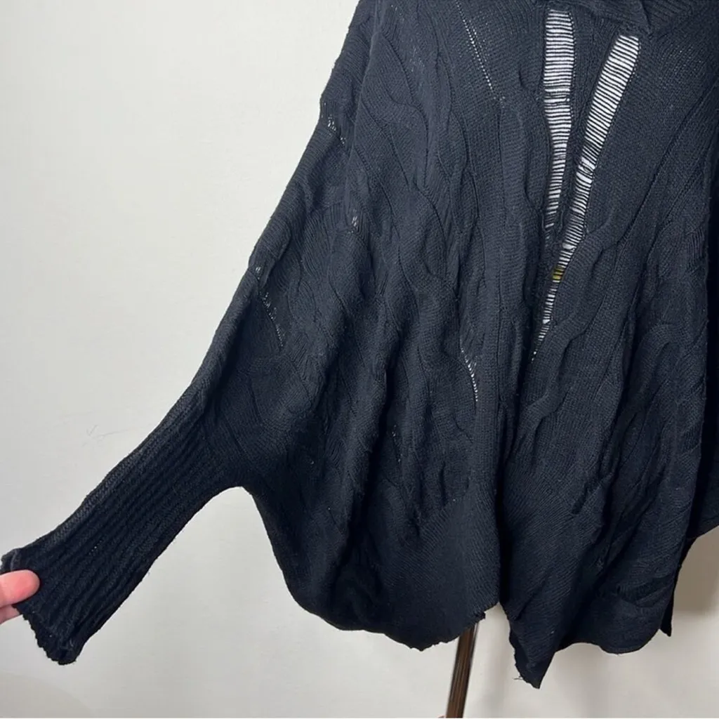 Barney’s New York Vintage Black Open Neck Cable Knit Sweater - Image 10