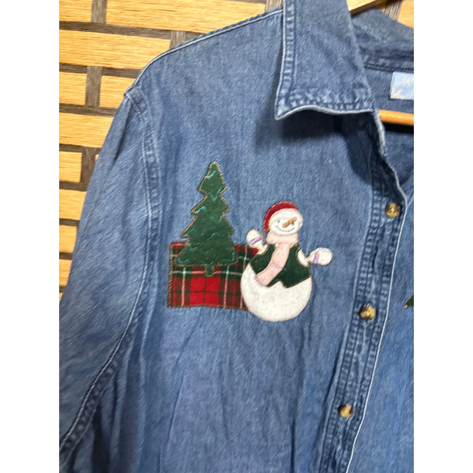 Holiday Editions Denim Snowman Embroidered Button Down Shirt Size 1X Blue - Image 3
