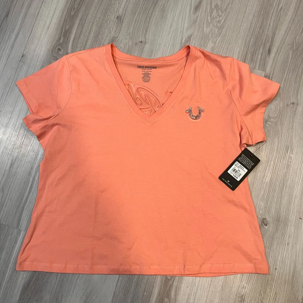 True Religion NWT Women's Peach‎ V-Neck Top - Image 8