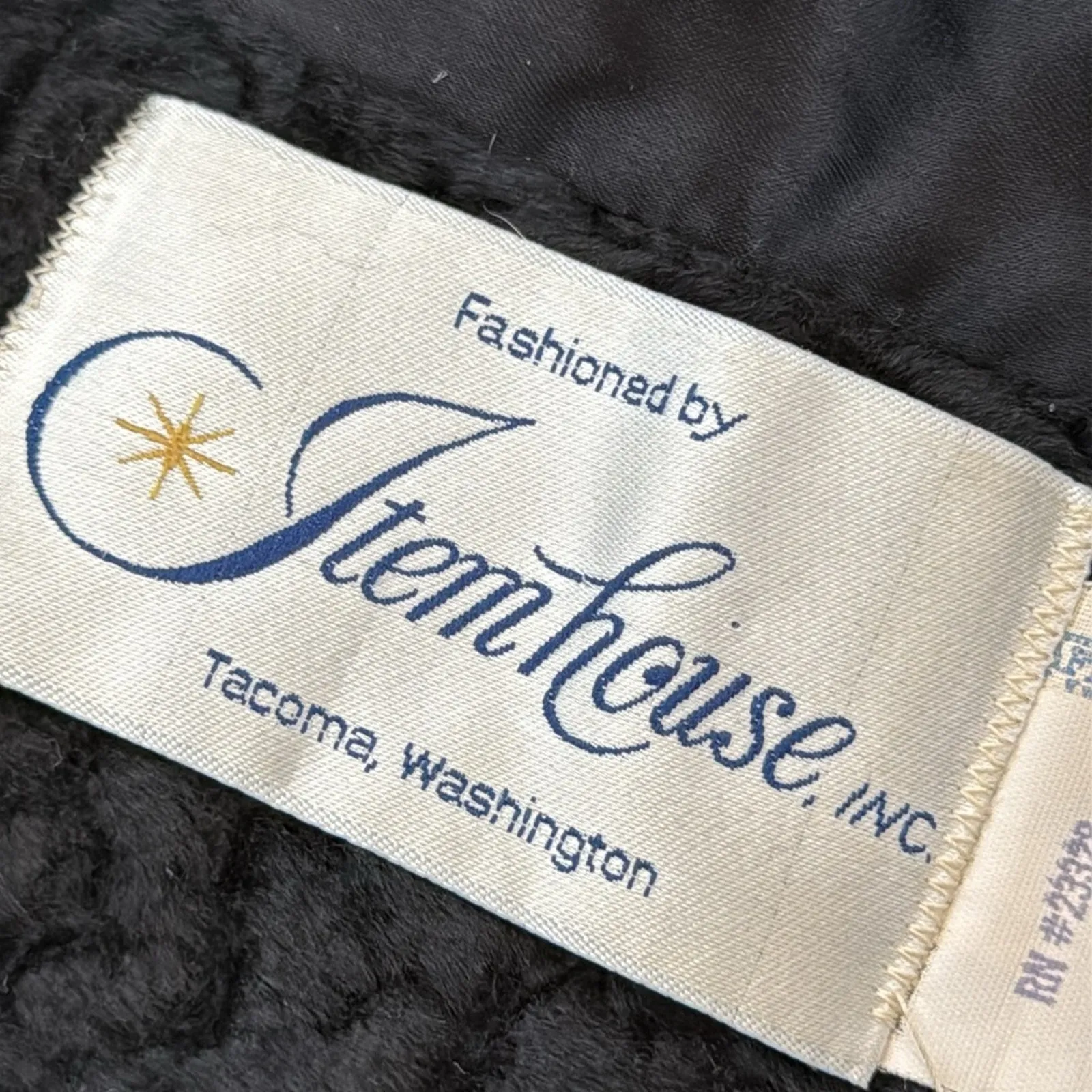 Vintage 50s/60s Item House Union Made Black Faux Persian Lamb Beatnik Coat Size undefined - Image 3