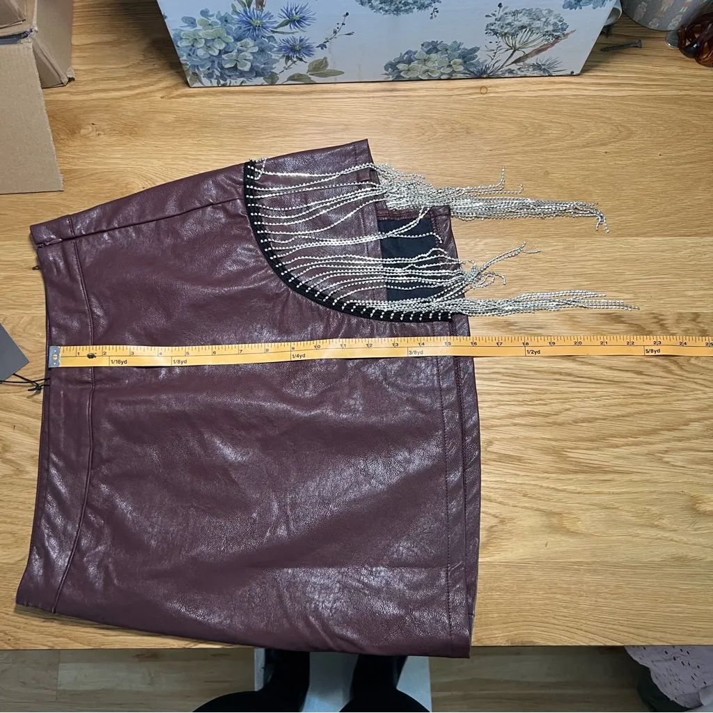 Le Lis Burgundy Faux Leather‎ Rhinestone Fringe High Rise Side Zip Mini Skirt - Image 16