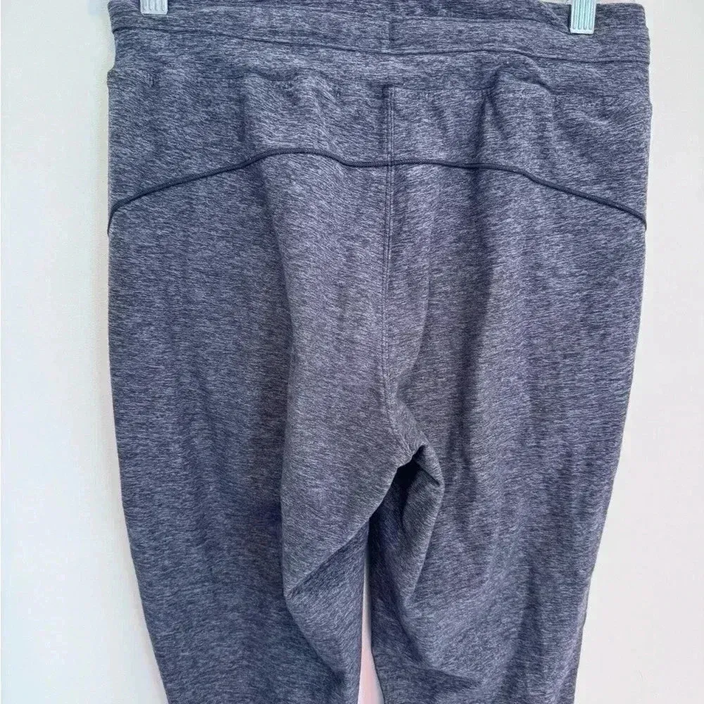 Lululemon Ready to Rulu Jogger 29”
Heathered Raceway Grey / Black size 6 - Image 8