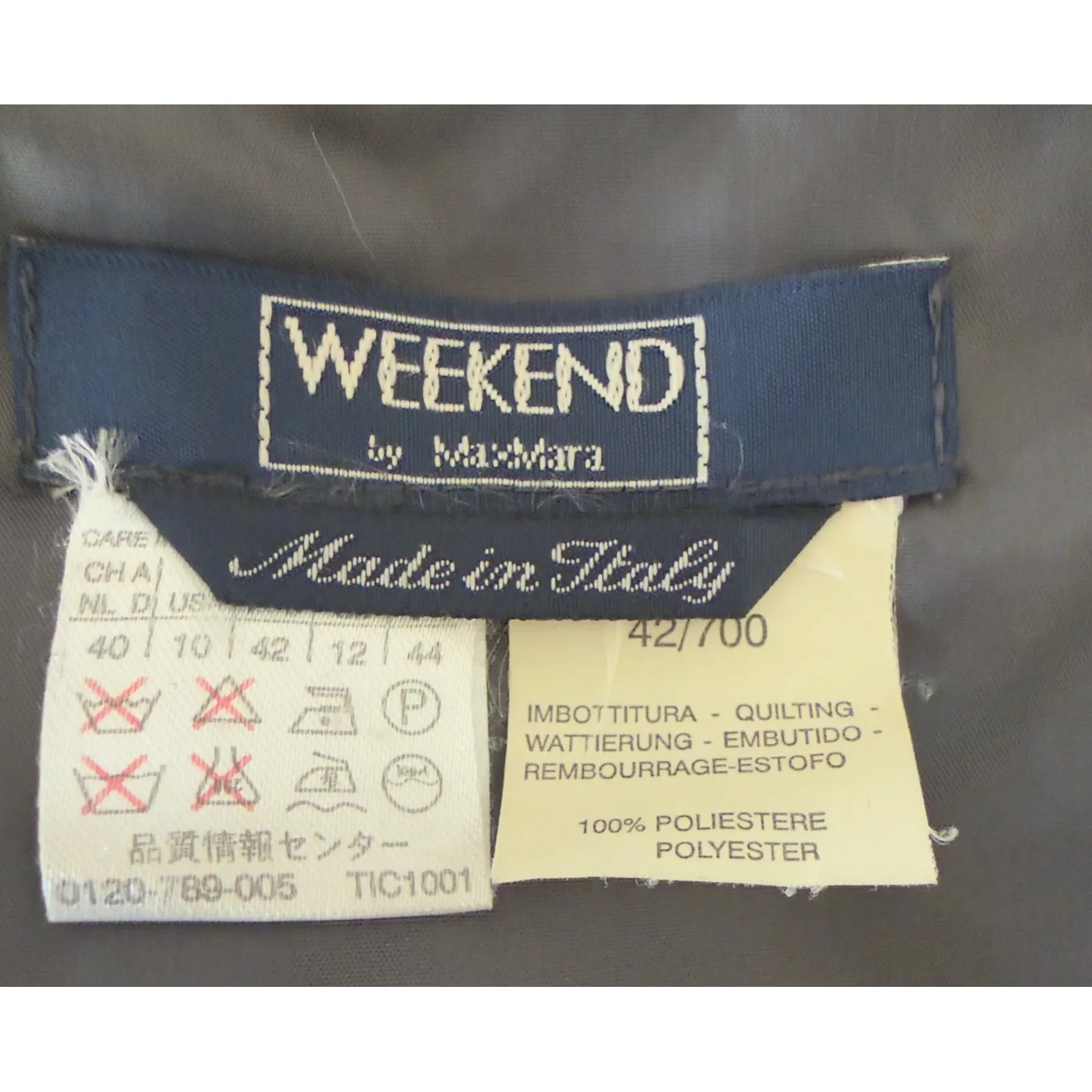 Weekend by MaxMara grey nylon Mini Skirt Size S Made in ItAly Gray - Image 6