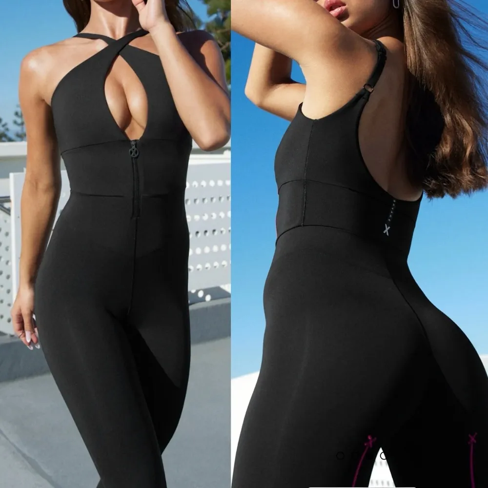 Savage X Fenty Hotline Jumpsuit Onesie: Black Caviar/Hot Pink Stripe - Image 8