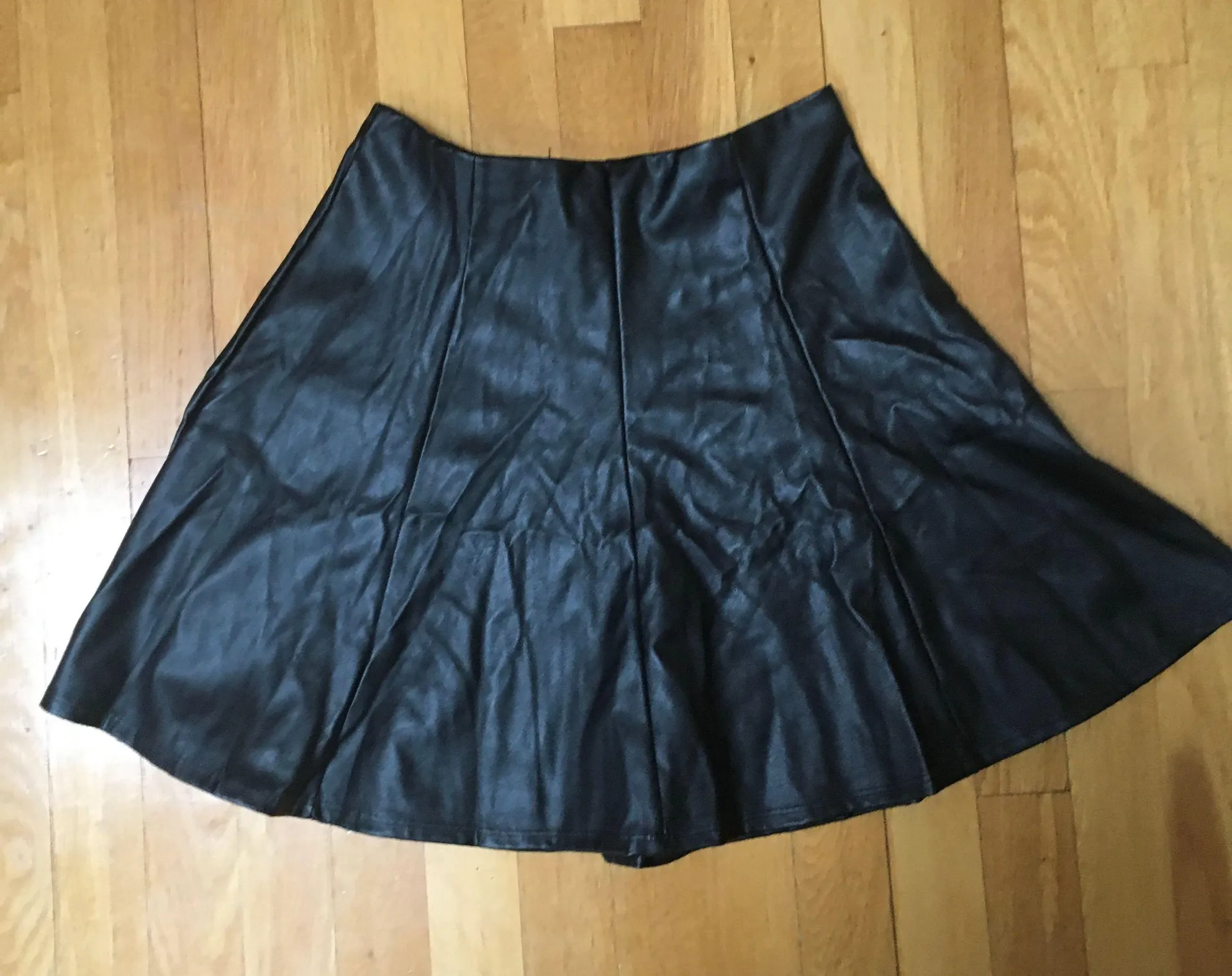 Black Faux Leather Skater Circle Skirt - Image 2