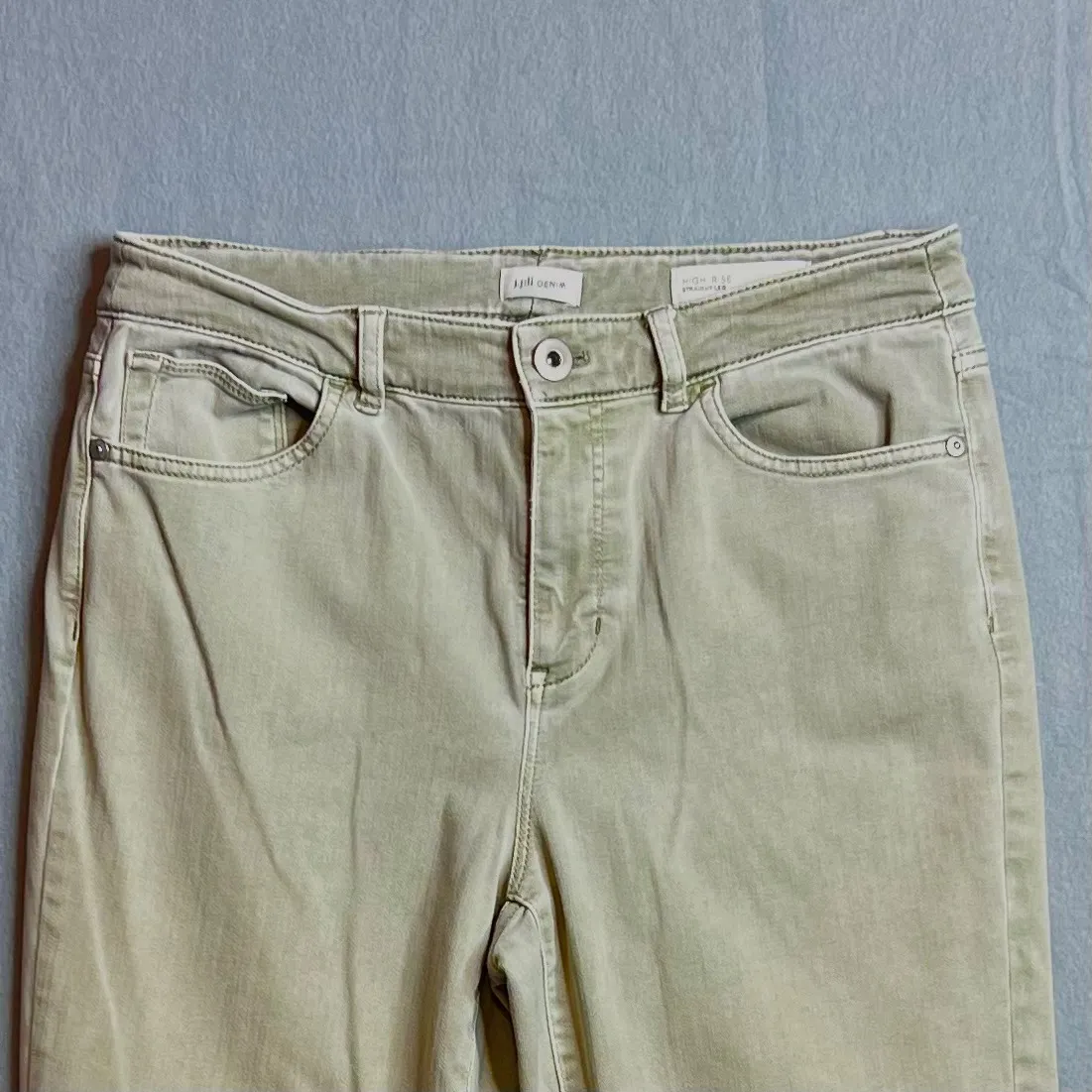 J Jill Denim High Rise Straight Leg Crop PantsSize 8P Denim Light Sage Green Size 8 - Image 5
