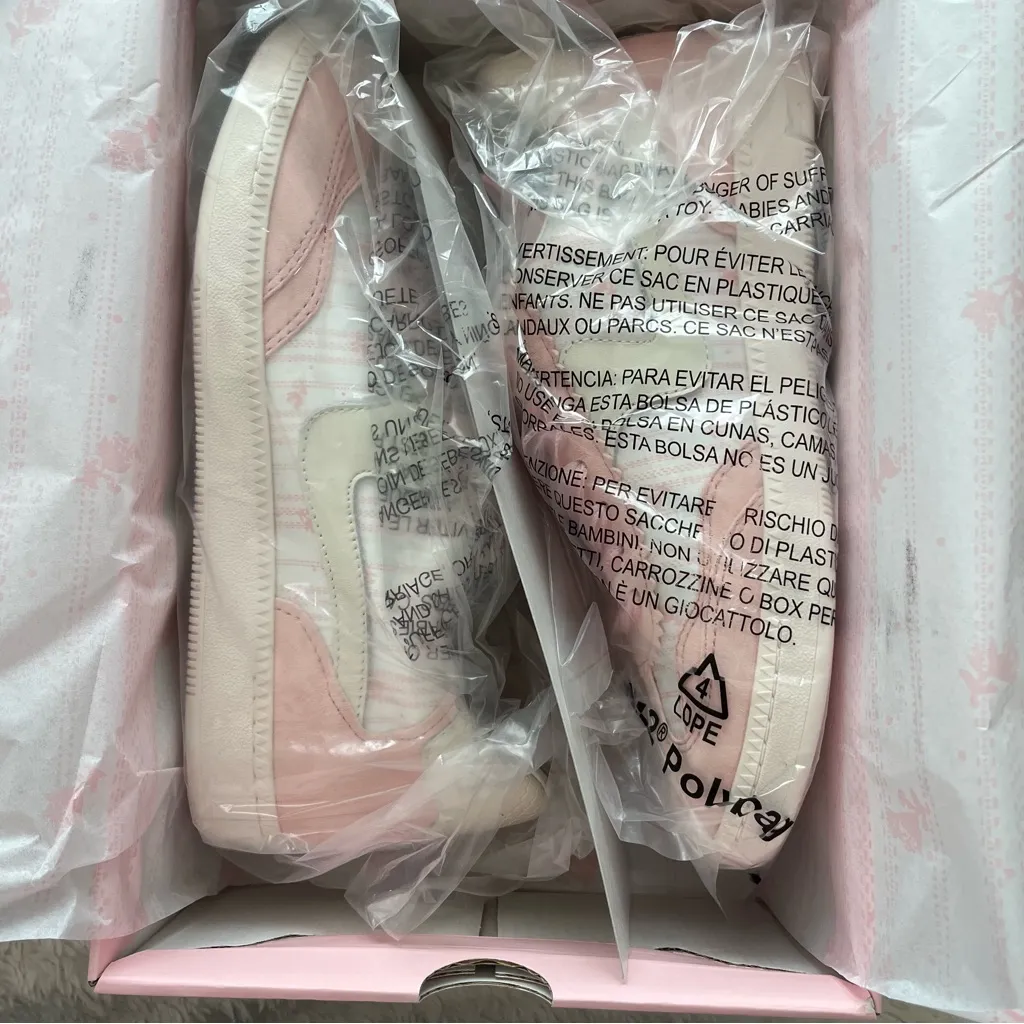 NEW Altar’d State Notice Sneakers By Byrdie Golf x Dolce Vita Size 8.5 NWT - Image 8