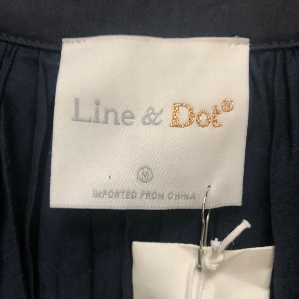 NWT LINE & DOT FLOWY TRENCH COAT - Image 8