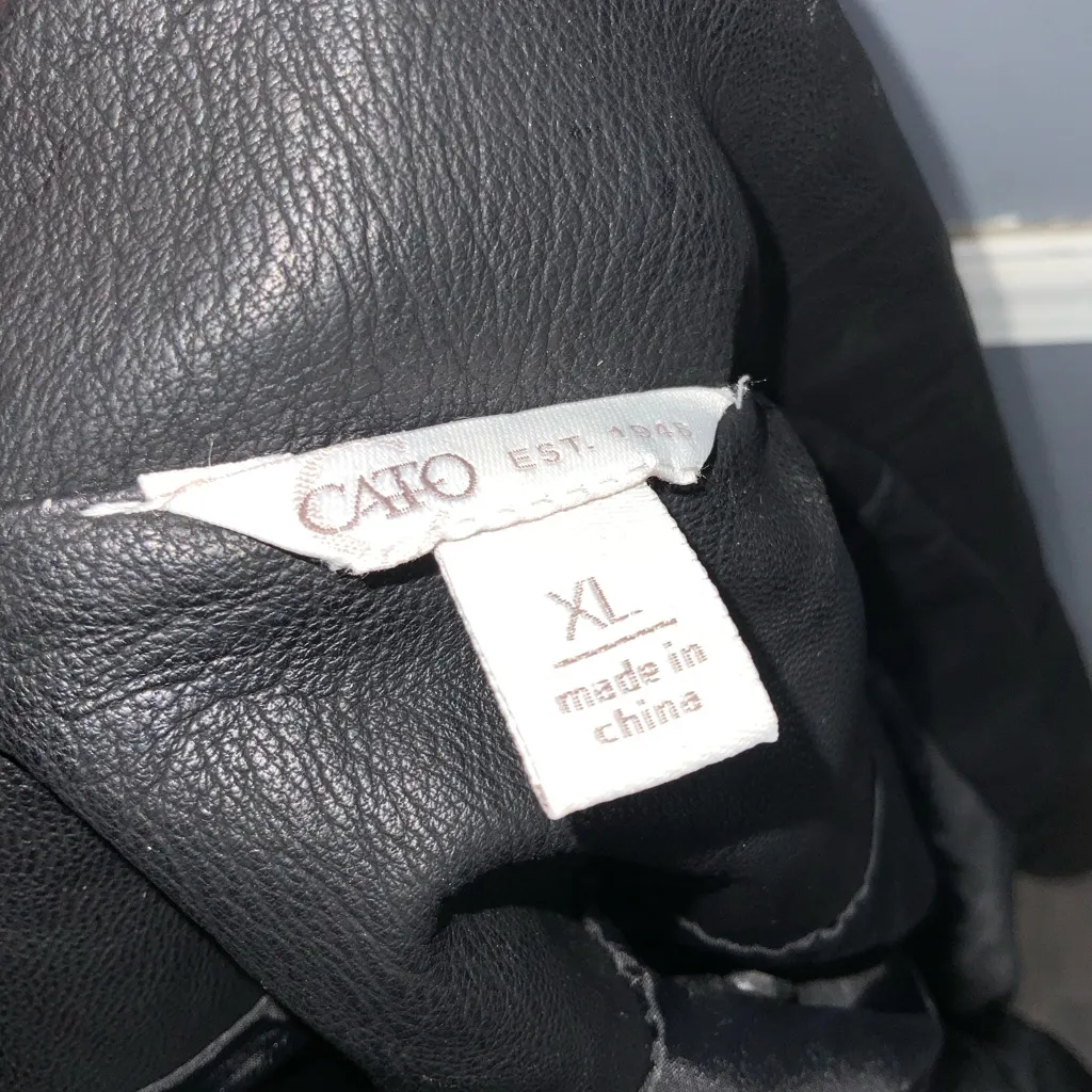 Cato Black Faux Leather Moto Jacket with Zipper Accents XL - Image 13