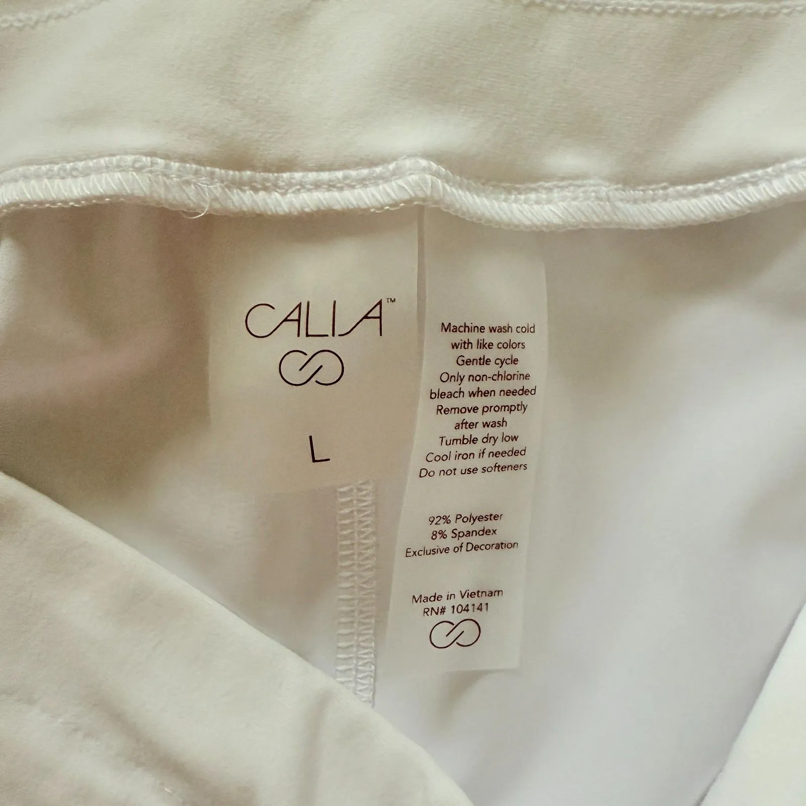 NWT Calia Journey Collection White Mid Rise Short 4" Inseam TrueLight Fabric L Size L - Image 7
